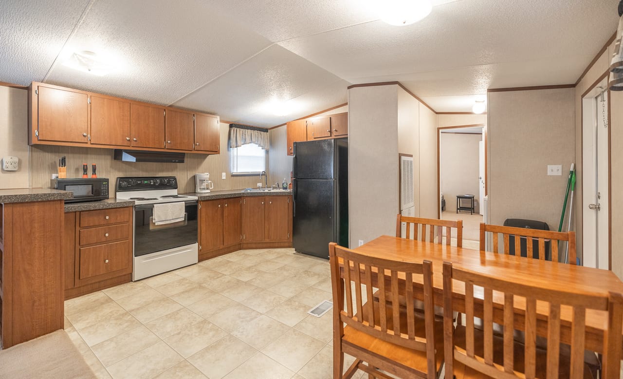 Listing Image 72