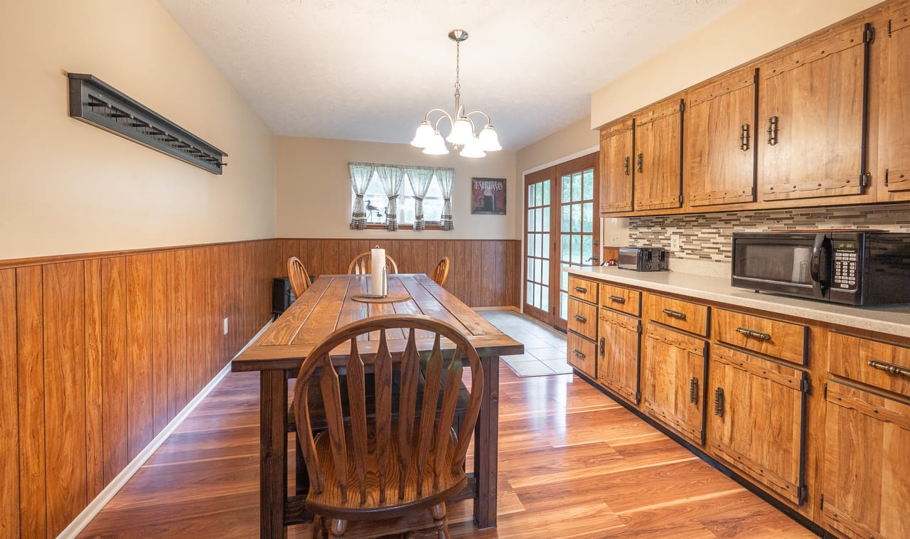 Listing Image 15
