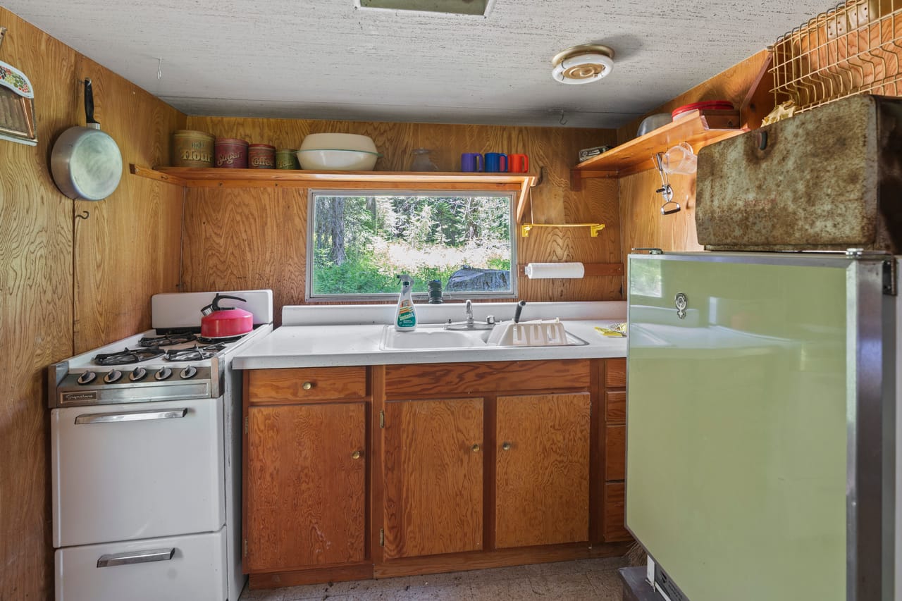 Listing Image 15