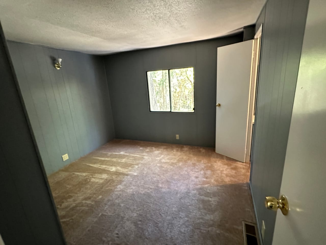 Listing Image 56