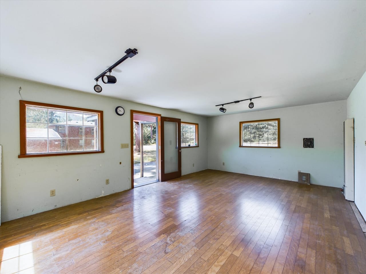 Listing Image 39
