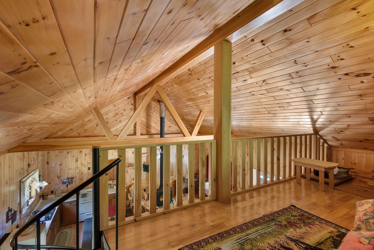 Listing Image 11