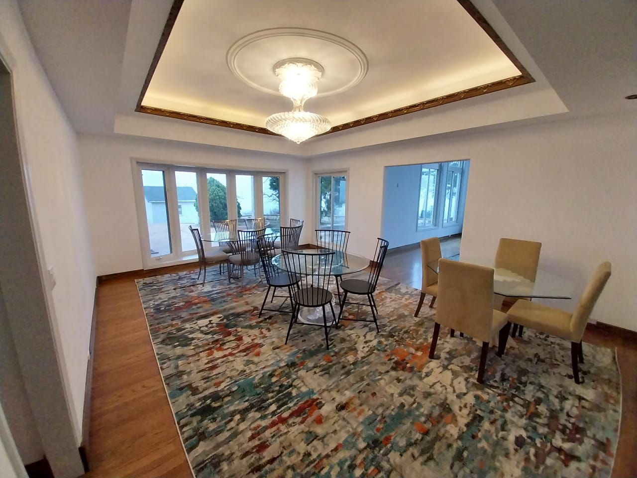 Listing Image 12