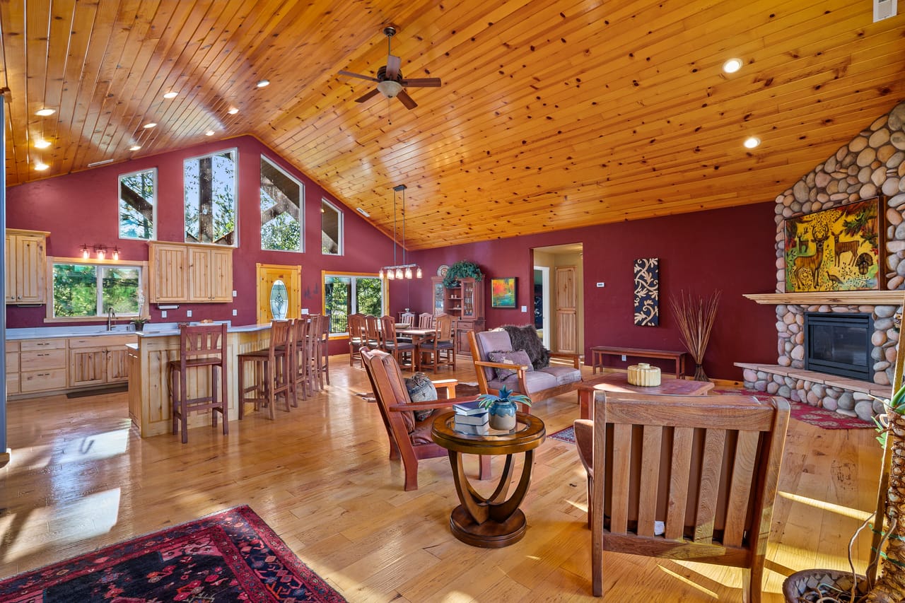 Listing Image 21