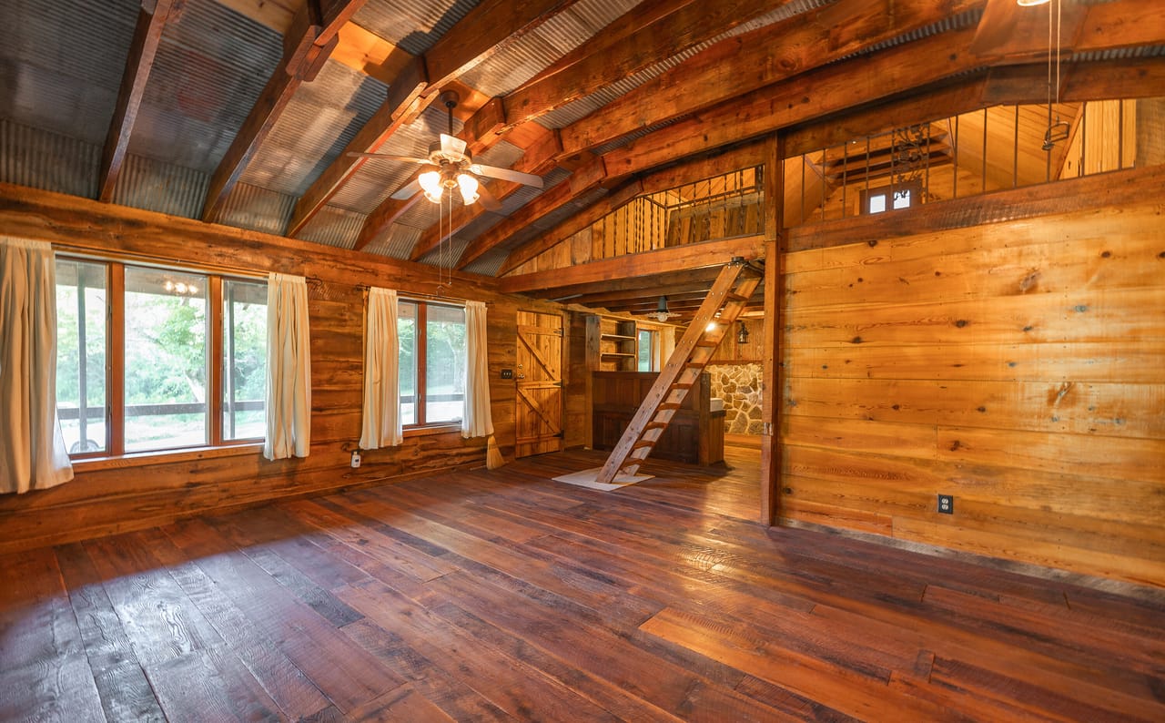 Listing Image 57