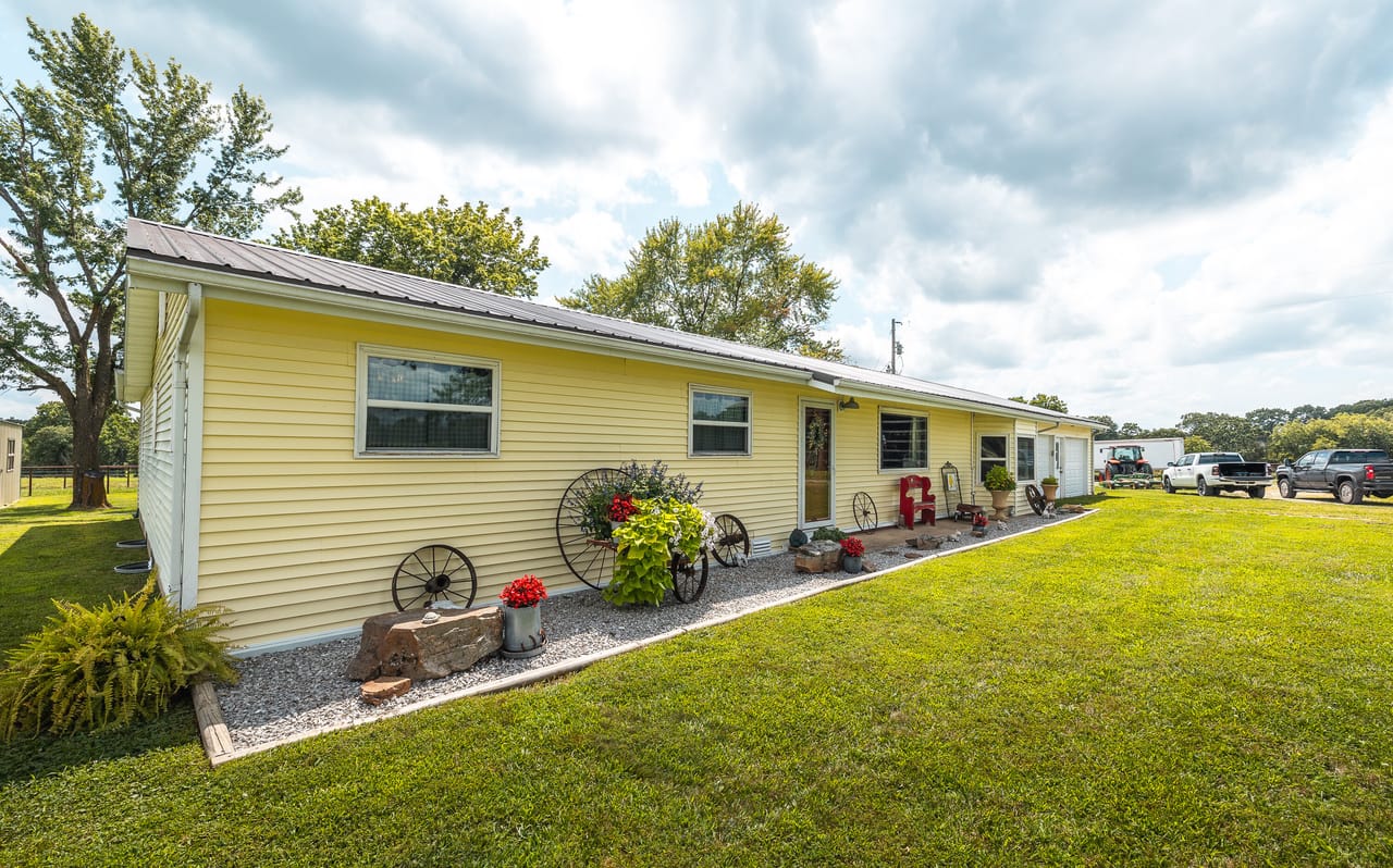 Listing Image 74