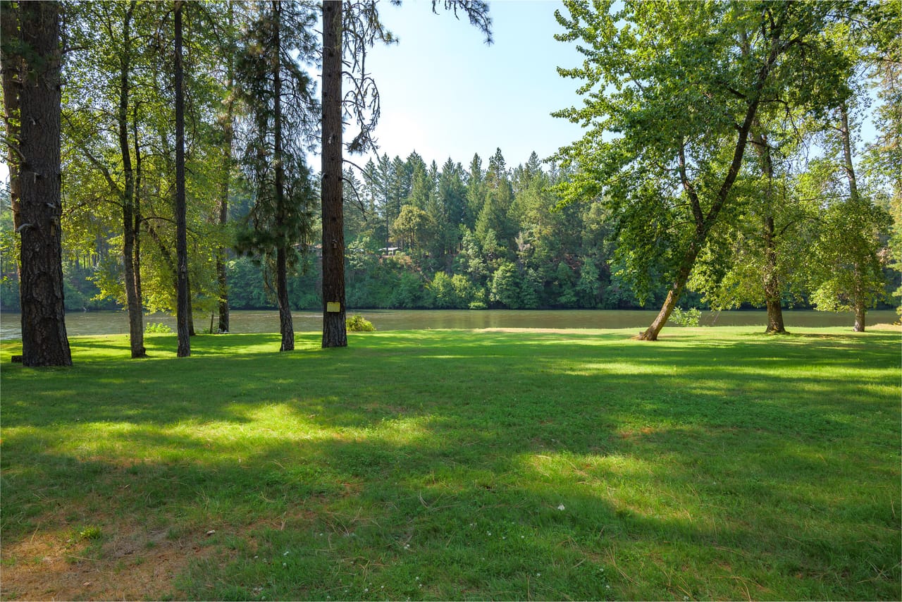 Listing Image 70