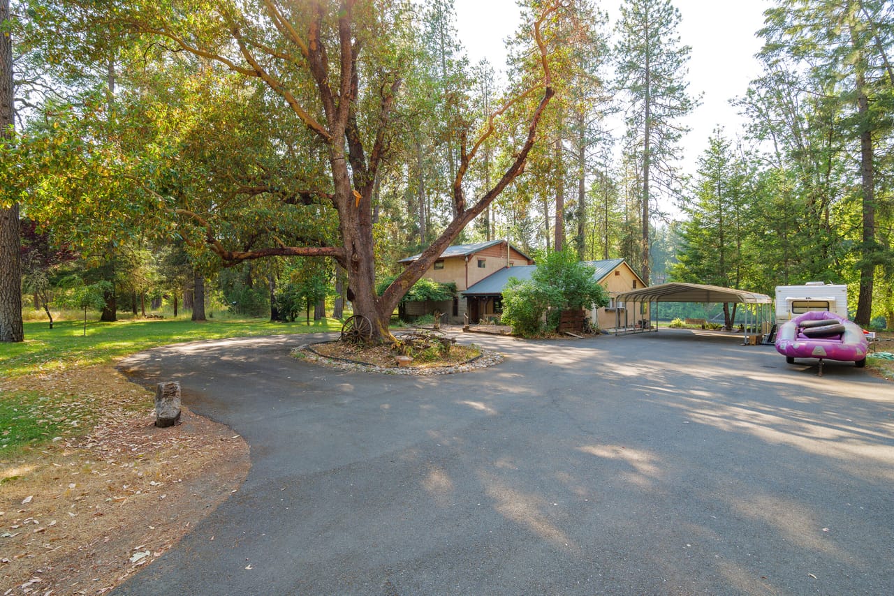 Listing Image 53