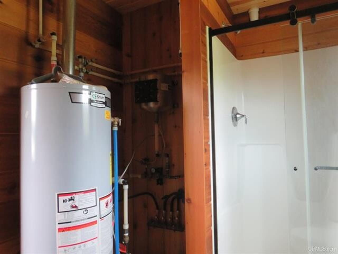 Michigan Hunt/Fish Cabins 50151265