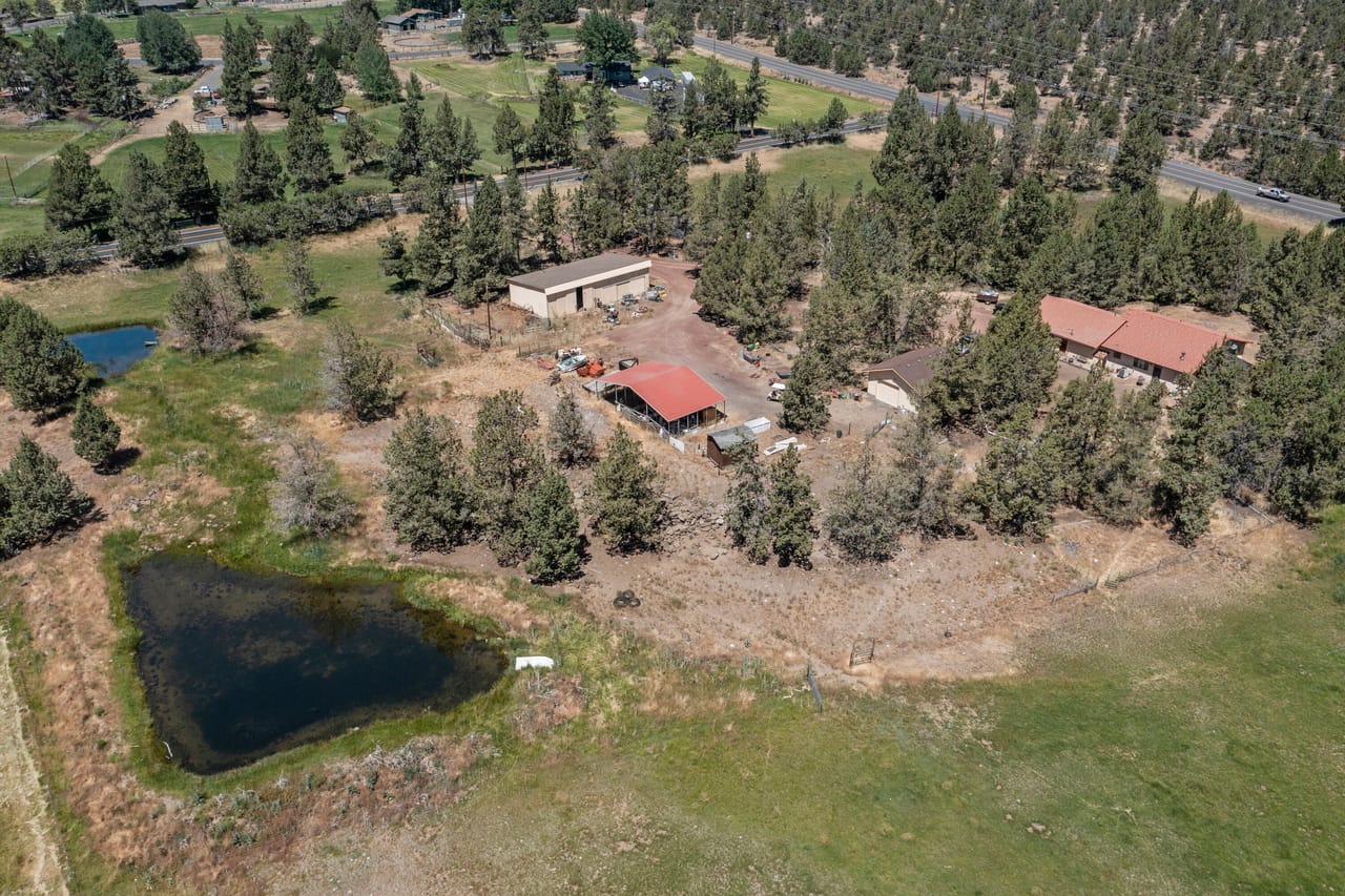 62370 Byram Rd - Captivating Home with Irrigated Pasture