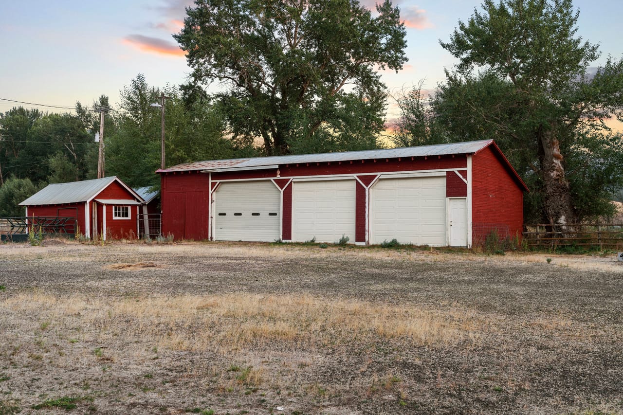 Listing Image 16
