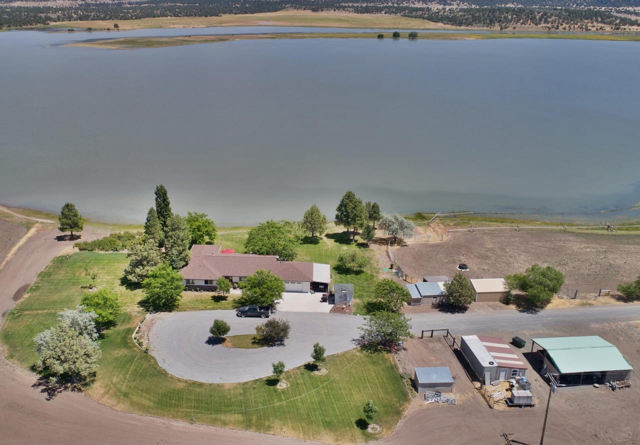 Listing Image 44