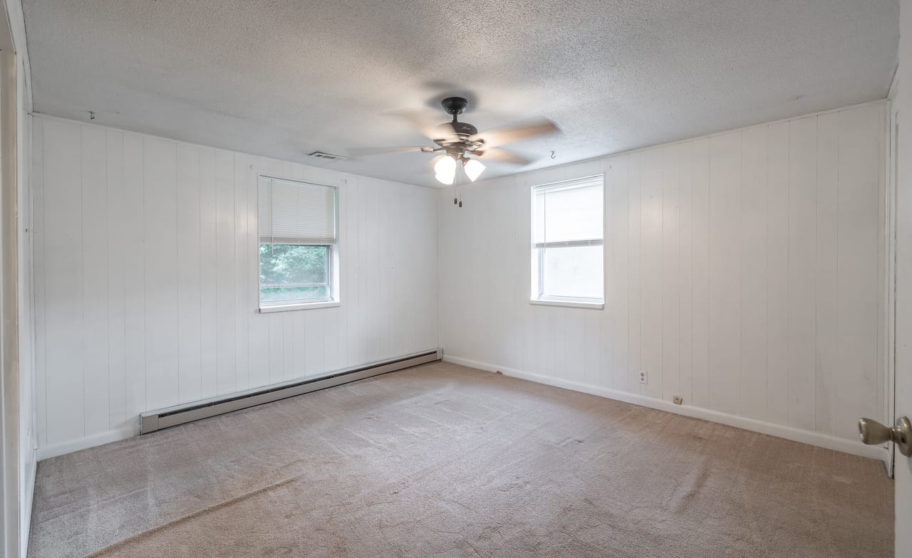 Listing Image 37