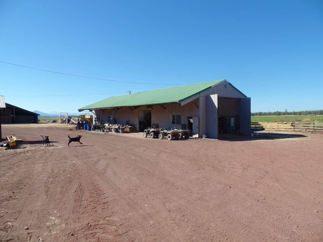 Listing Image 4