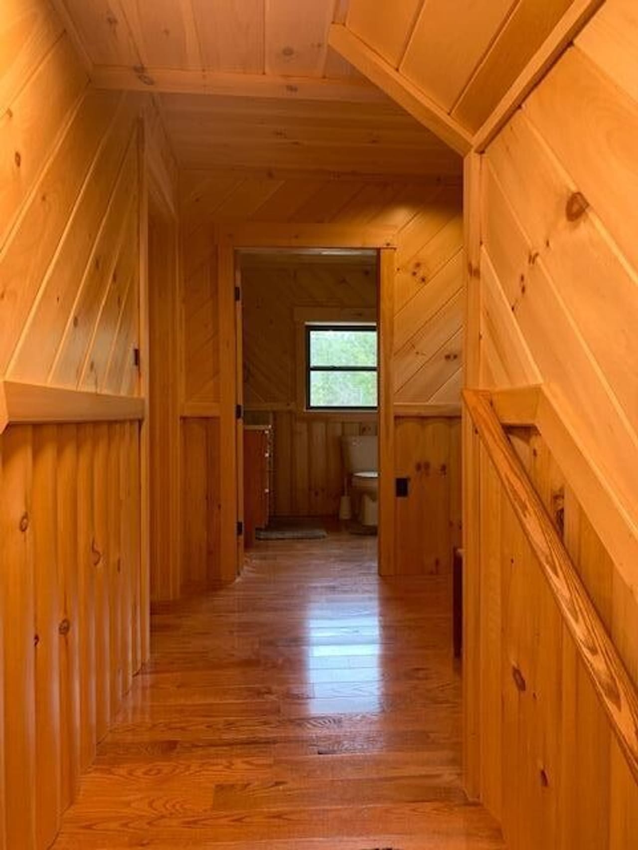 Listing Image 50