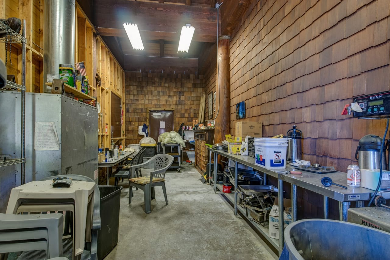 Listing Image 27