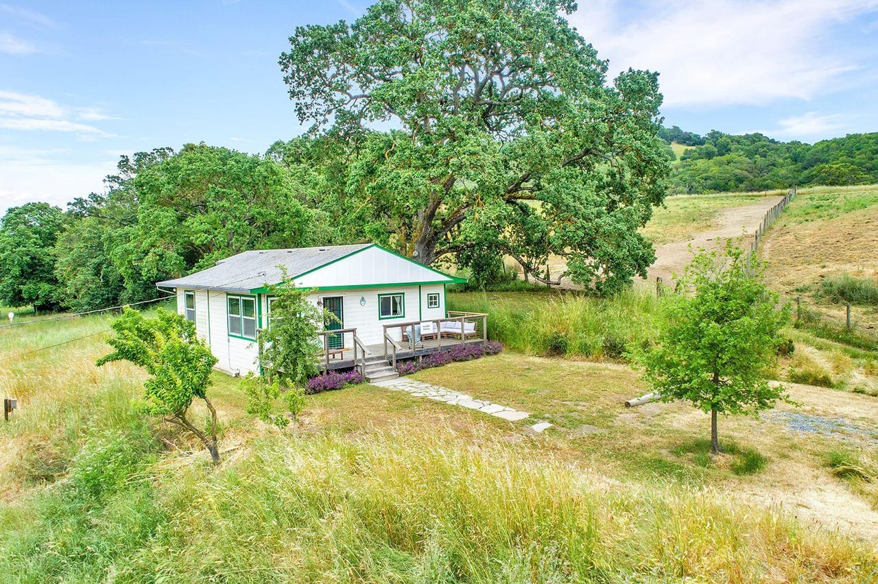 Listing Image 53