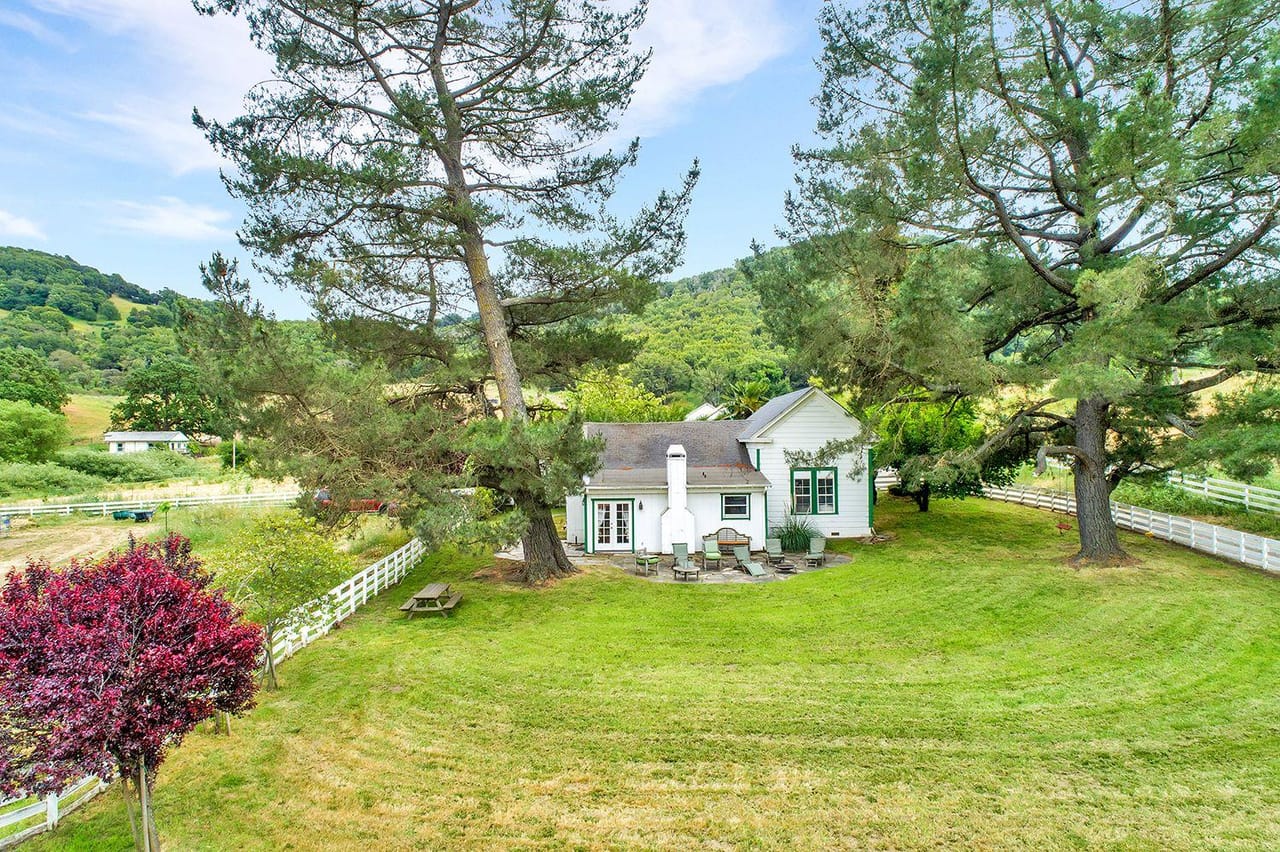 Listing Image 13