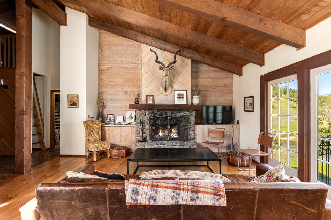 Listing Image 14