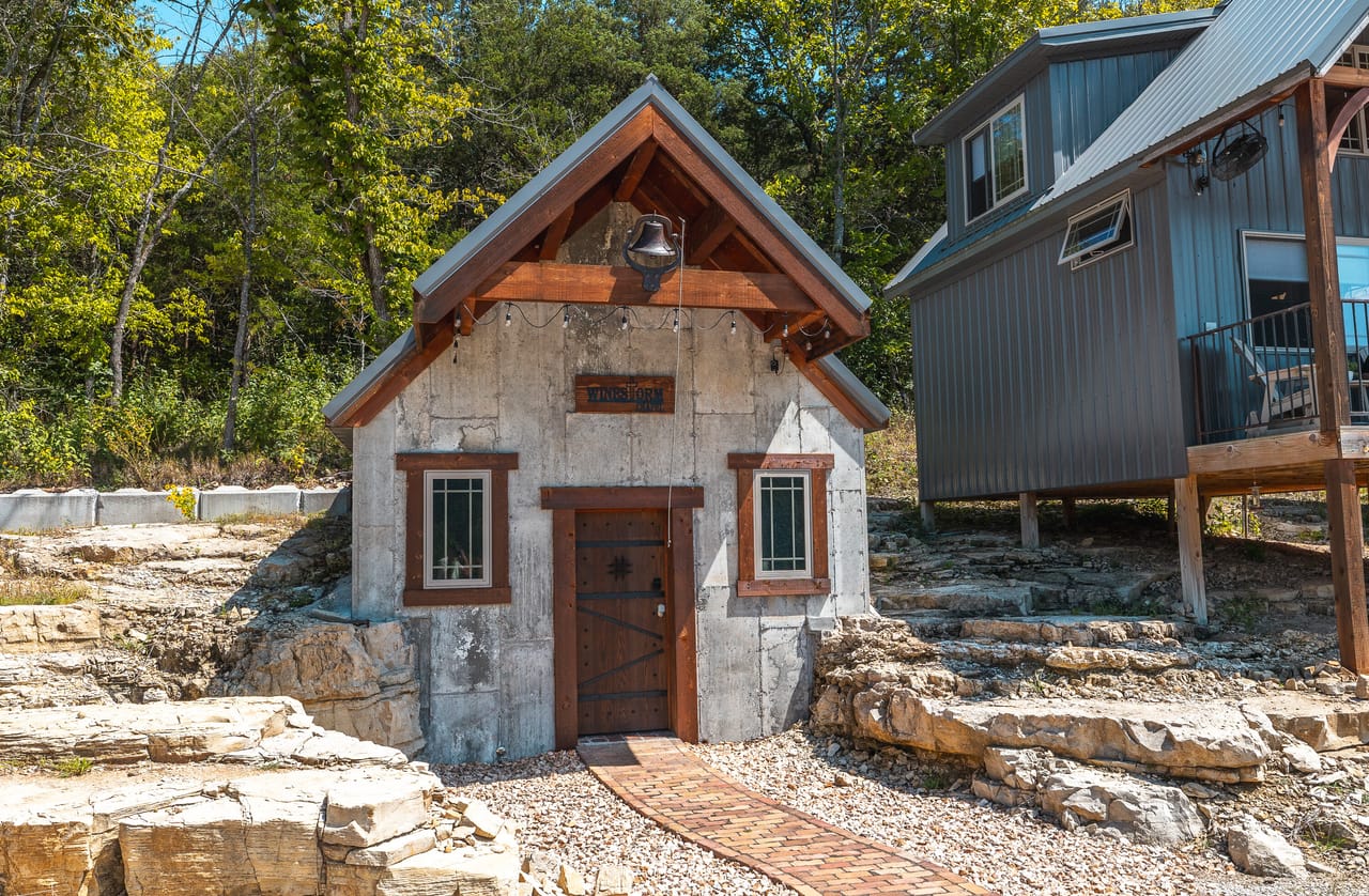 Listing Image 46
