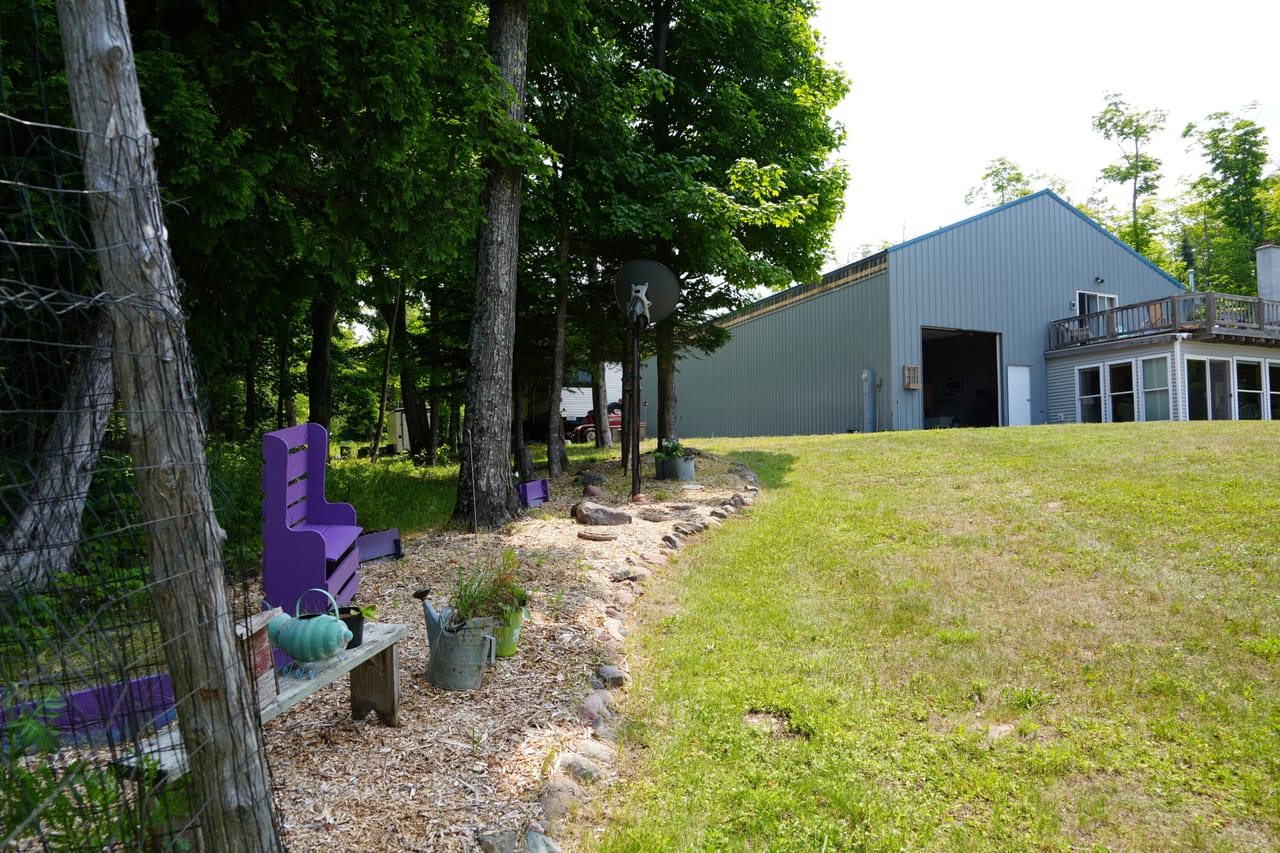 Listing Image 17