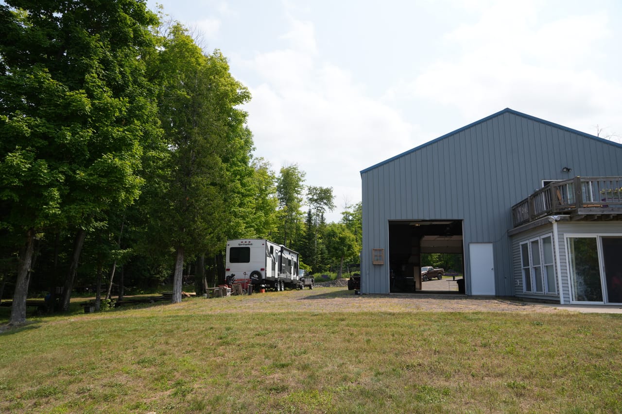 Listing Image 18