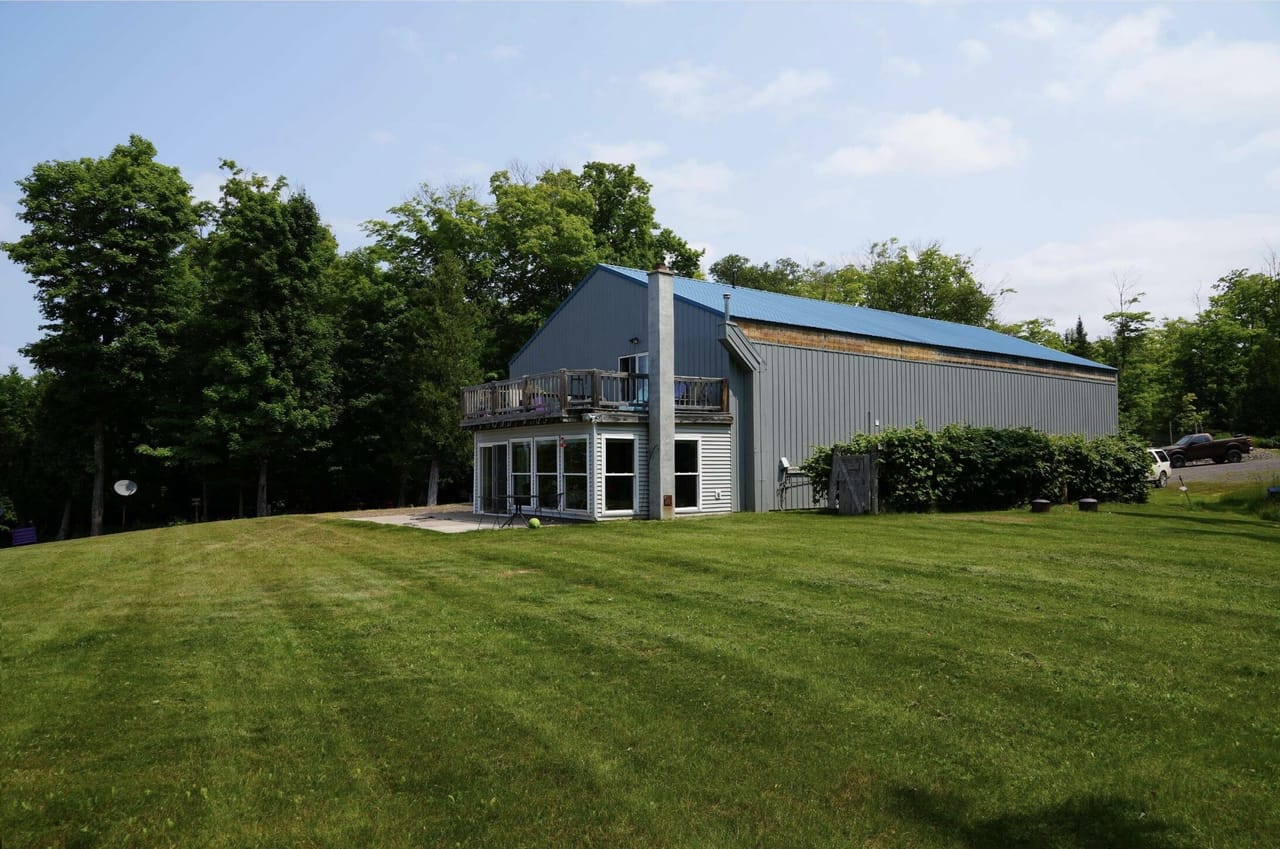 Listing Image 19