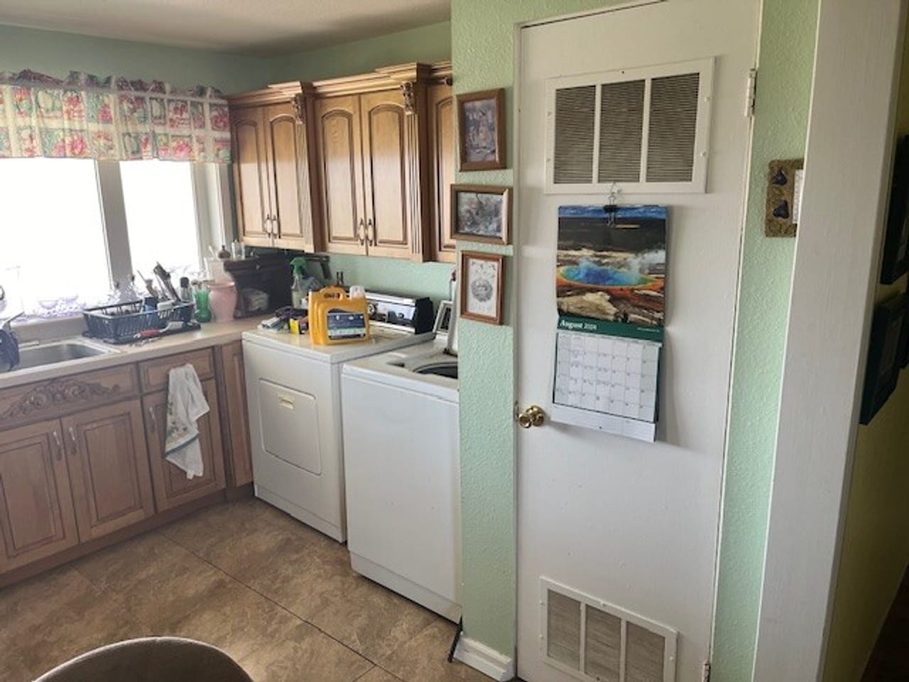 15 Fairview Heights Loop, Burns, OR 97720
