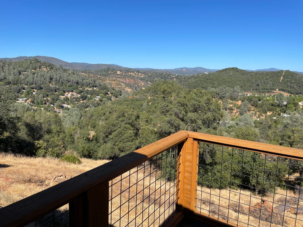 Golden Oaks Vista