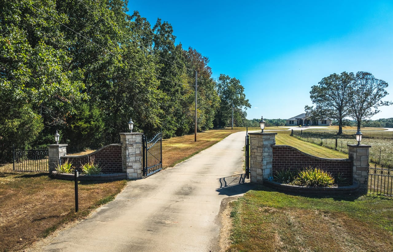 Listing Image 51