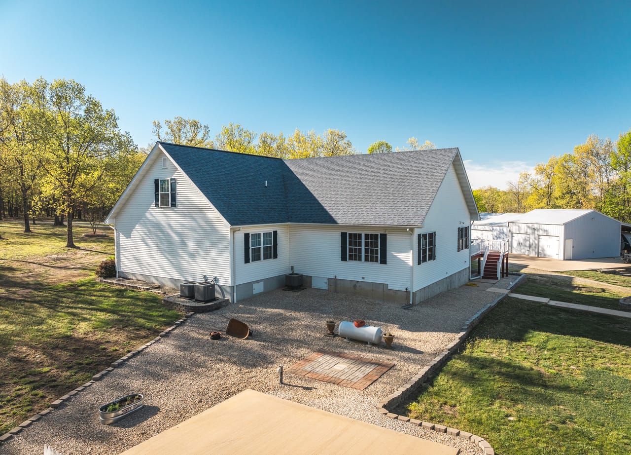 Listing Image 23