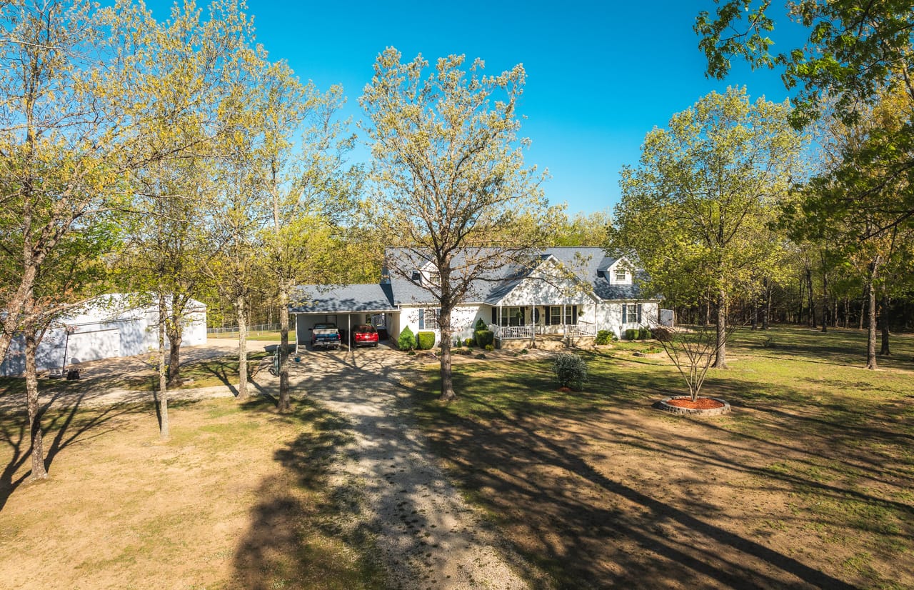 Listing Image 6