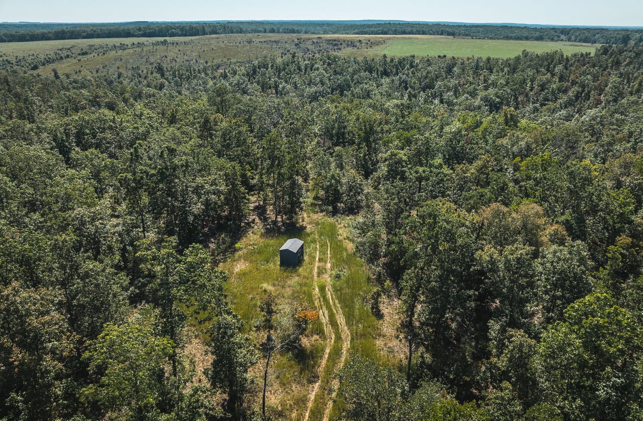 Listing Image 21