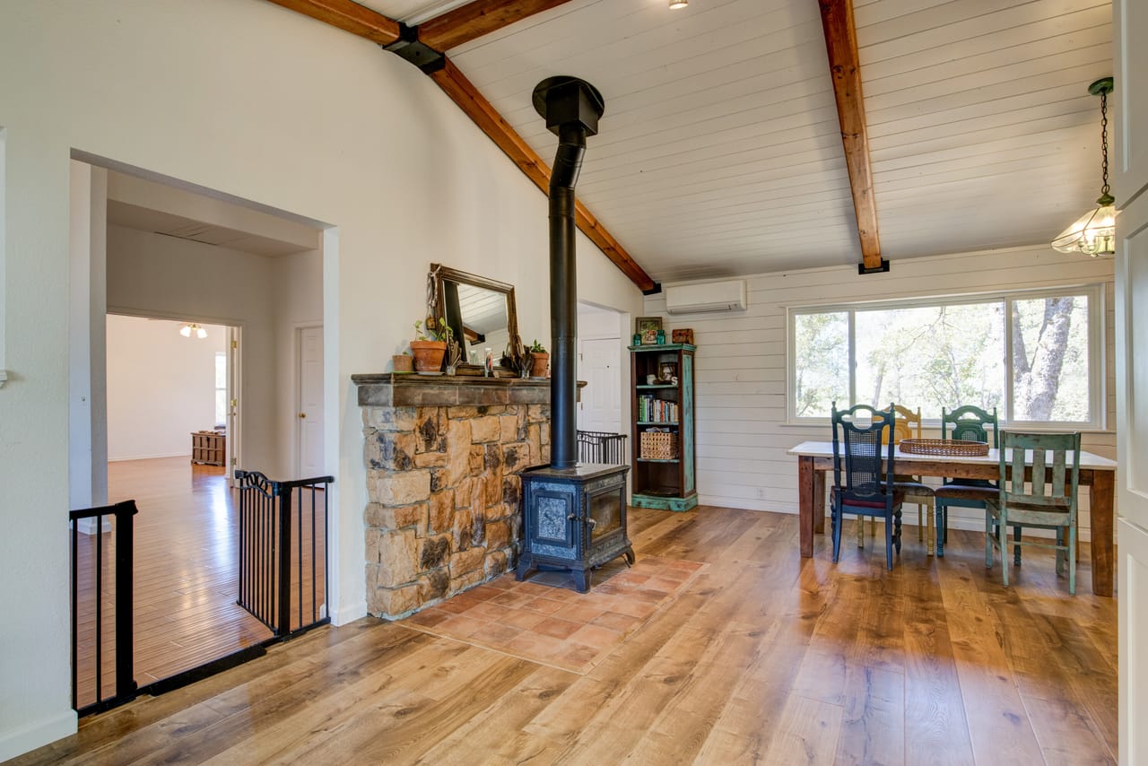 Listing Image 55
