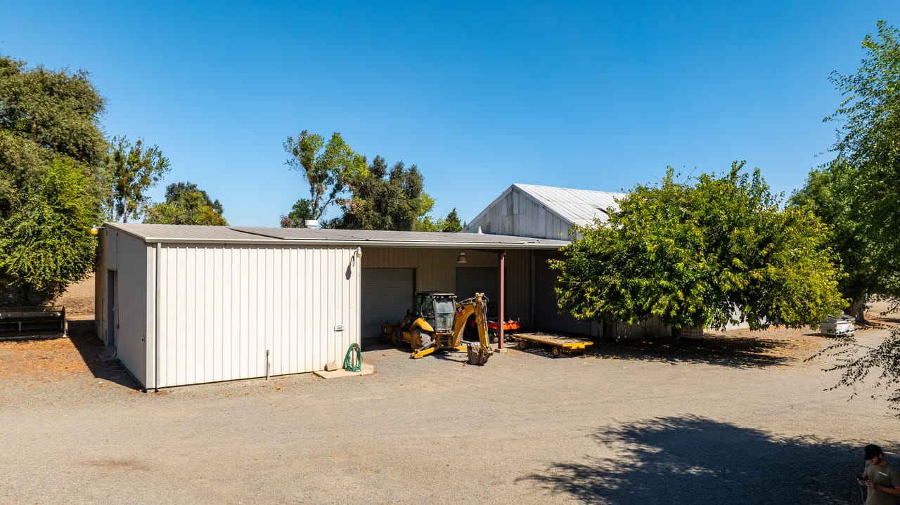 Listing Image 34