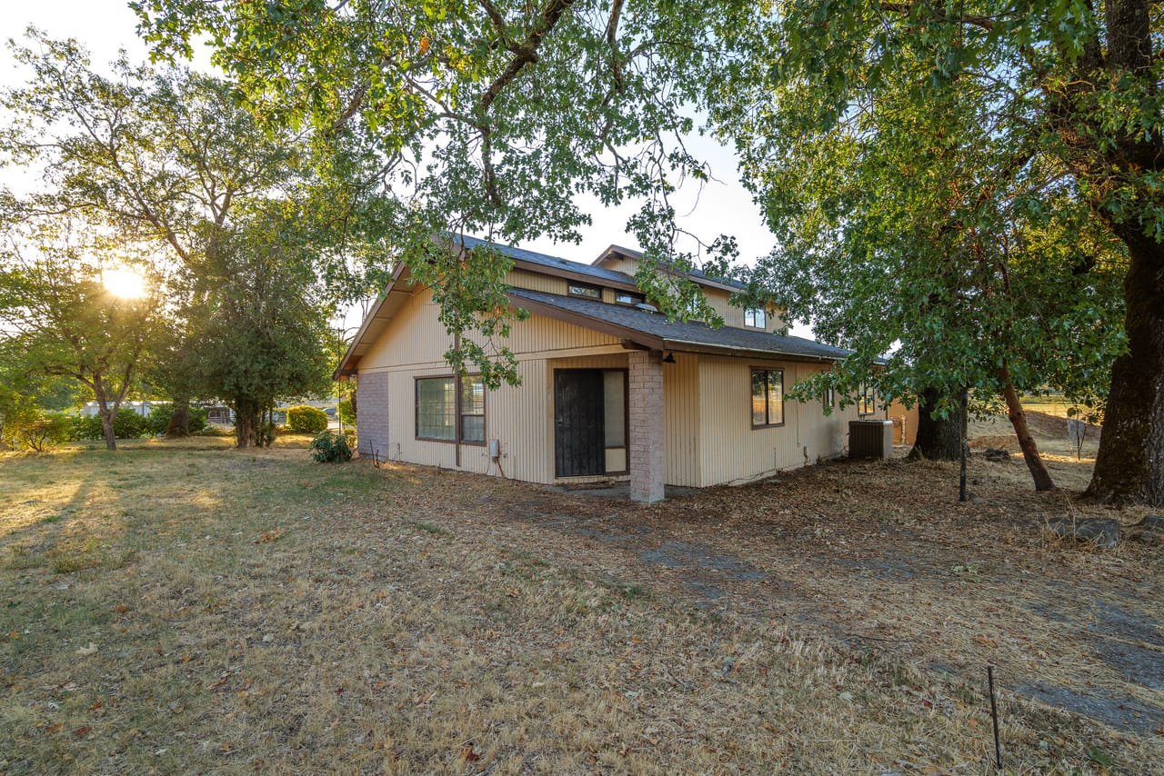 Listing Image 49