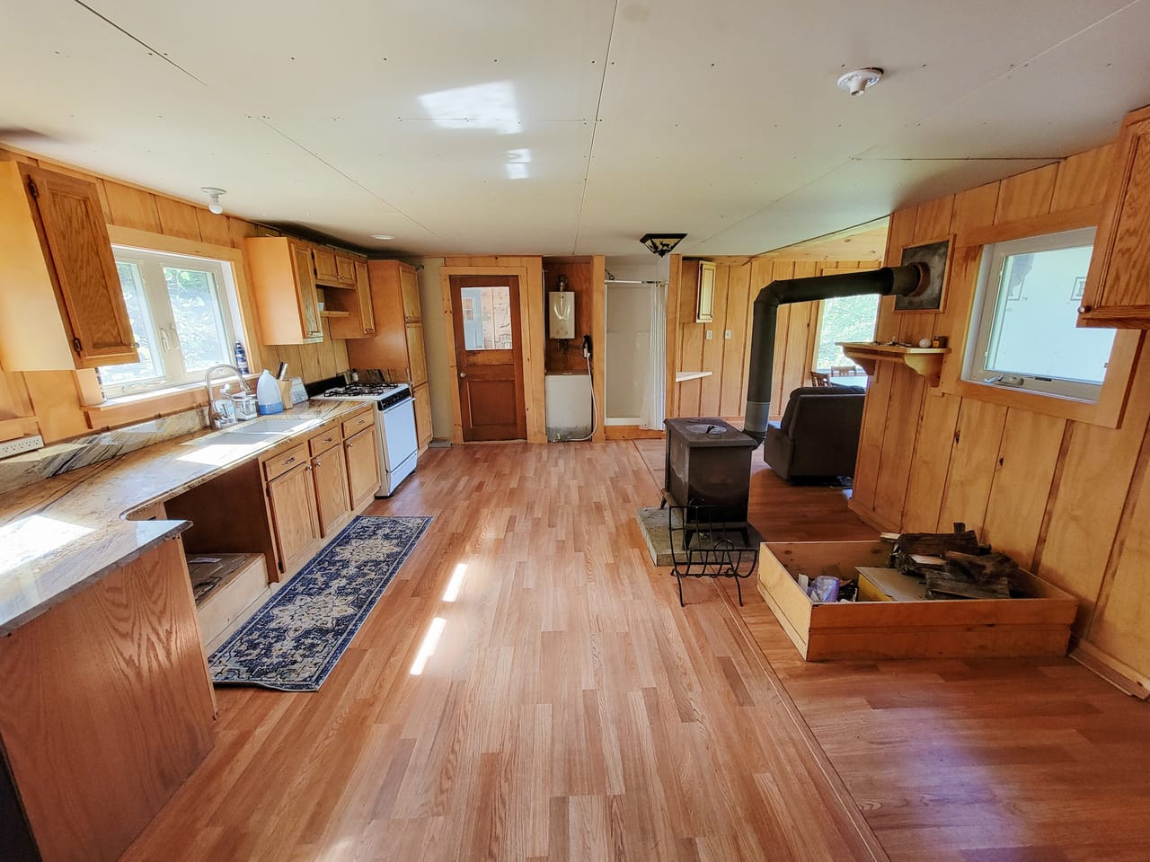 Listing Image 44