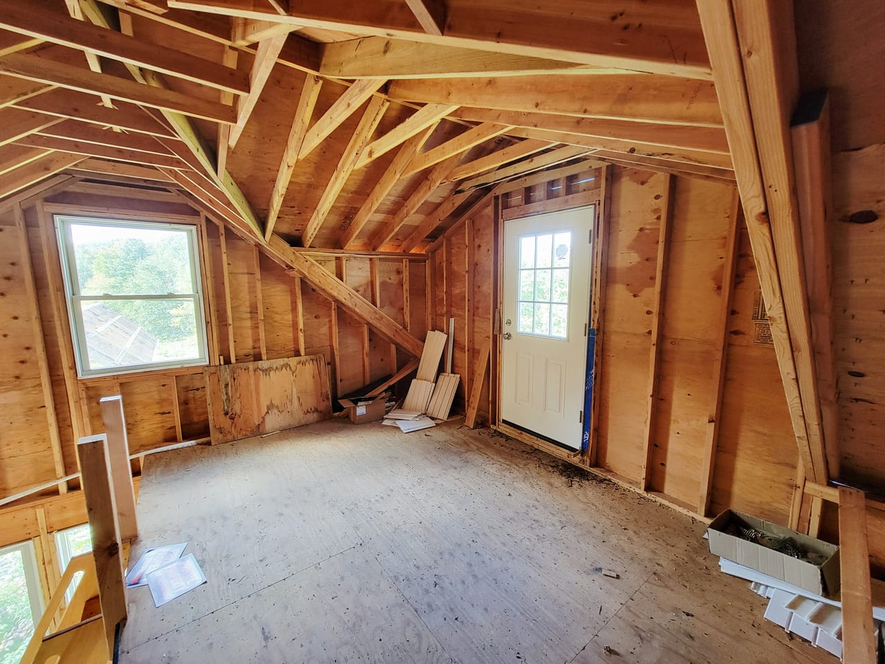 Listing Image 10