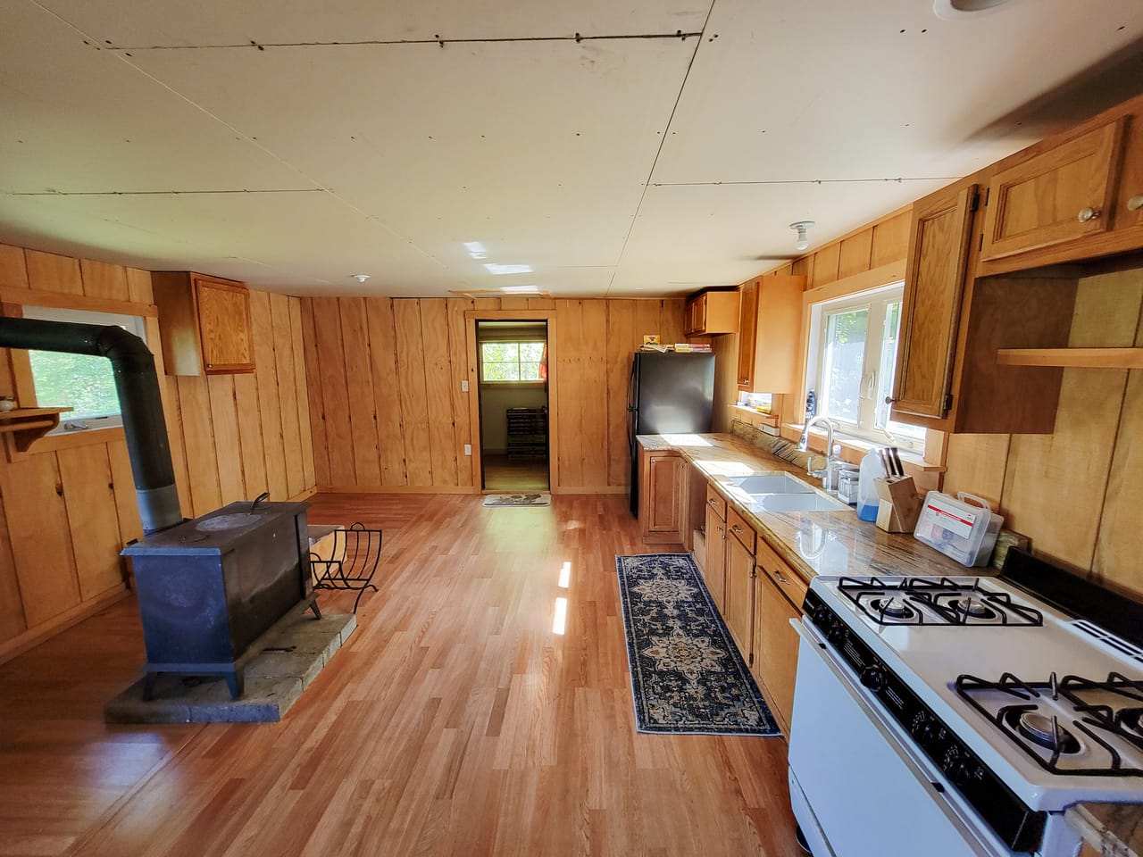 Listing Image 15