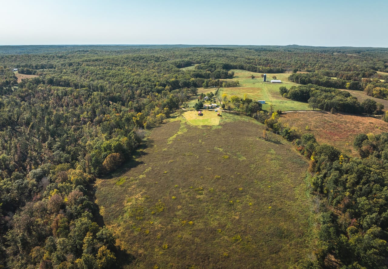 Listing Image 19