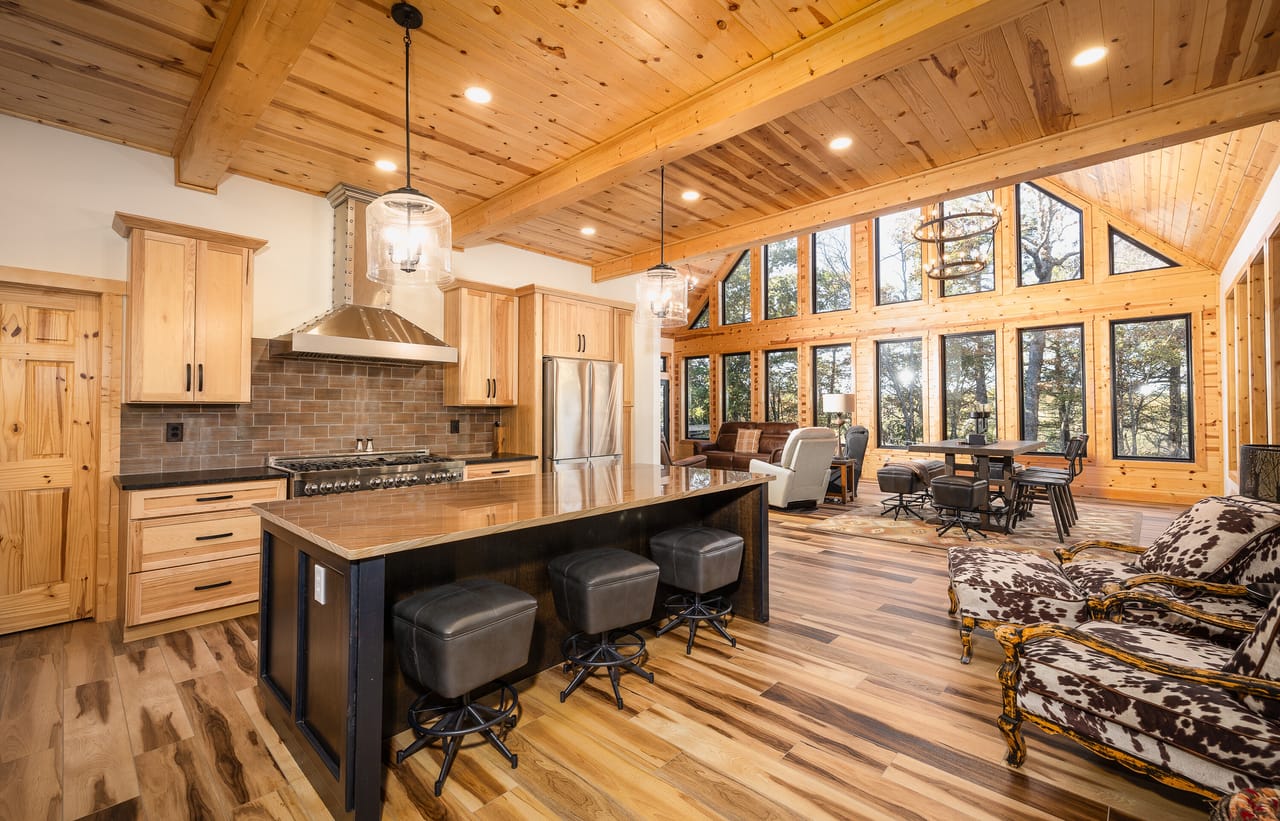 Listing Image 11