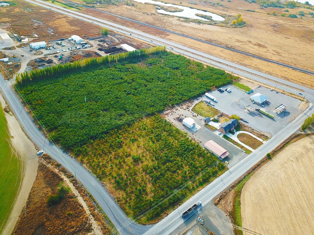 Industrial Zoning Acres, Multi-Use, Business Potential...