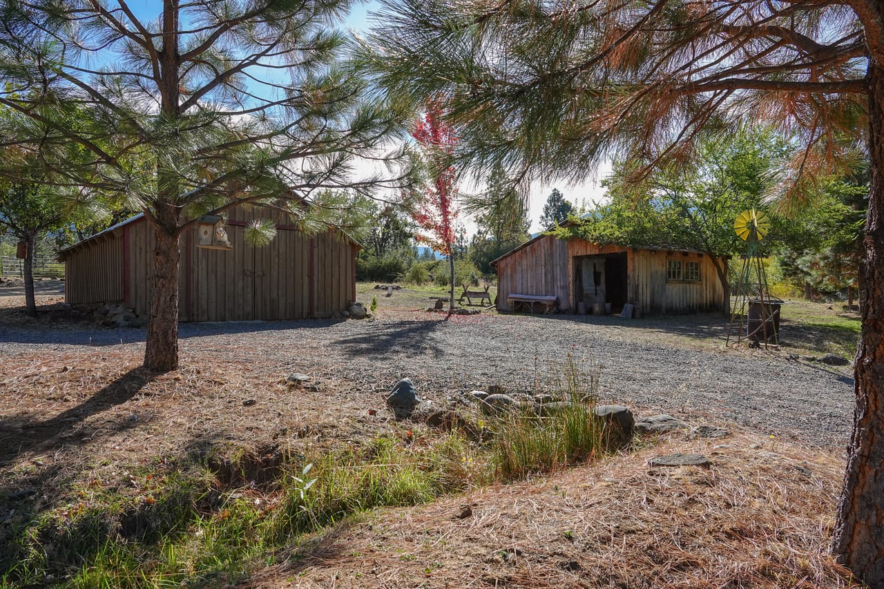 Listing Image 9