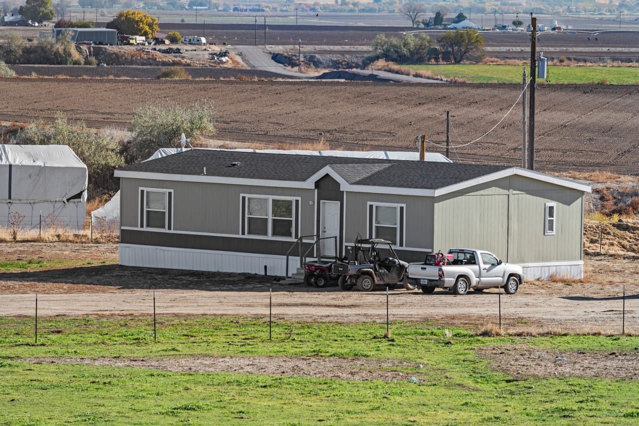 Listing Image 56