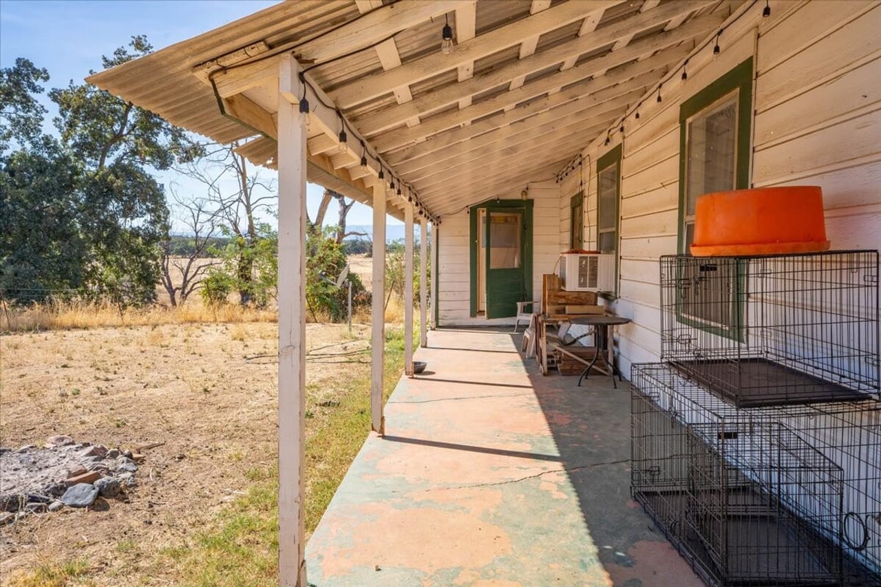 Listing Image 45