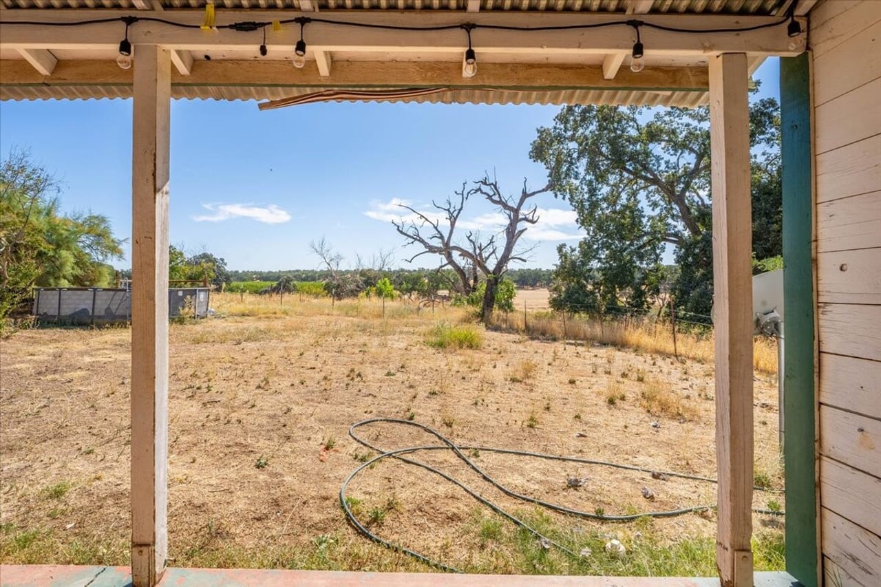 Listing Image 23