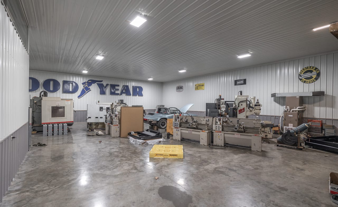 Listing Image 37