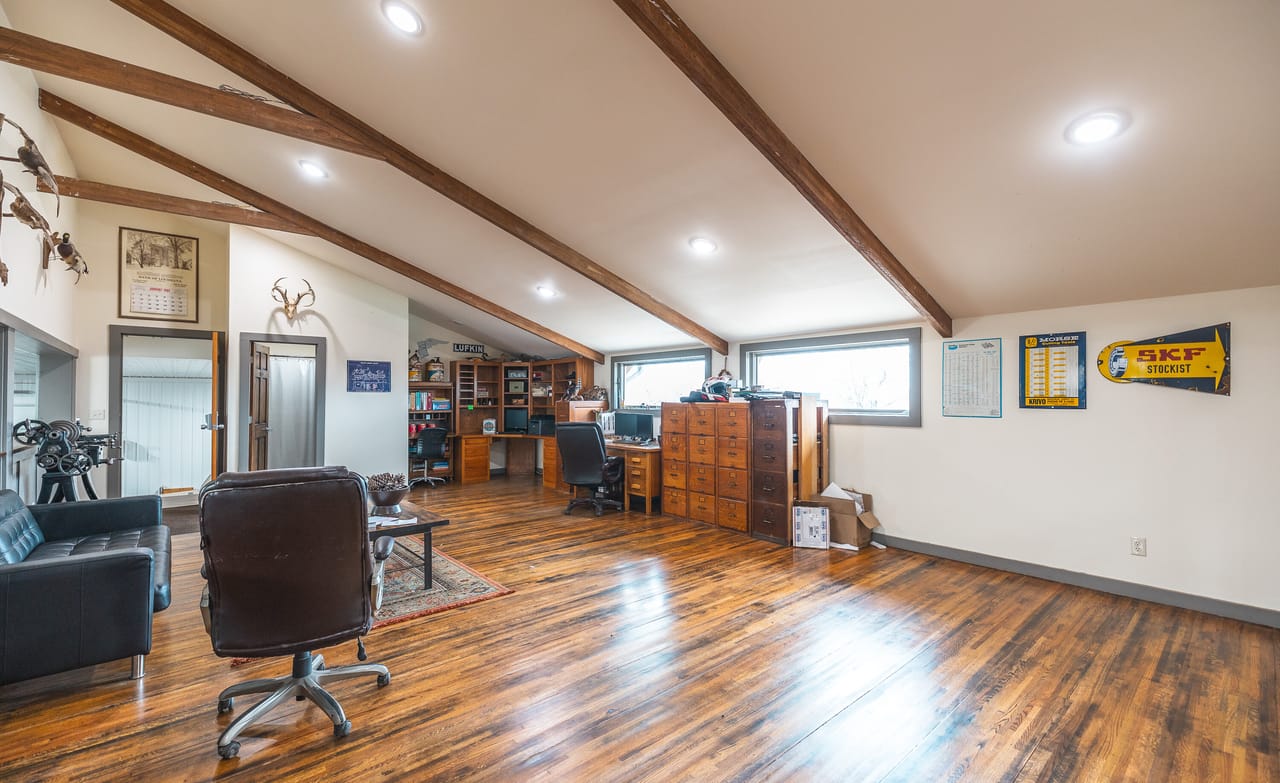 Listing Image 39