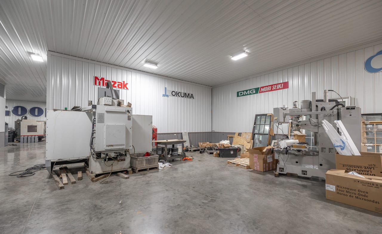 Listing Image 14
