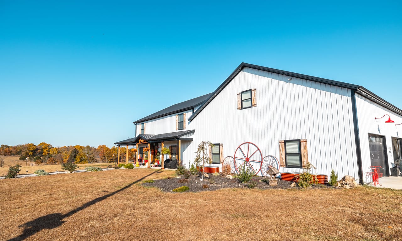 Listing Image 32